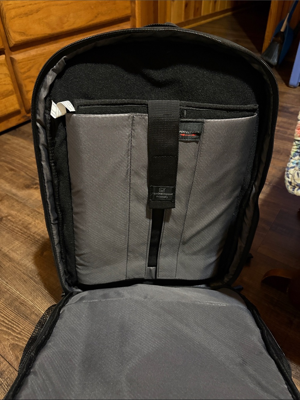 Samsonite Classic 2 Standard Backpack - Picture 5 of 10
